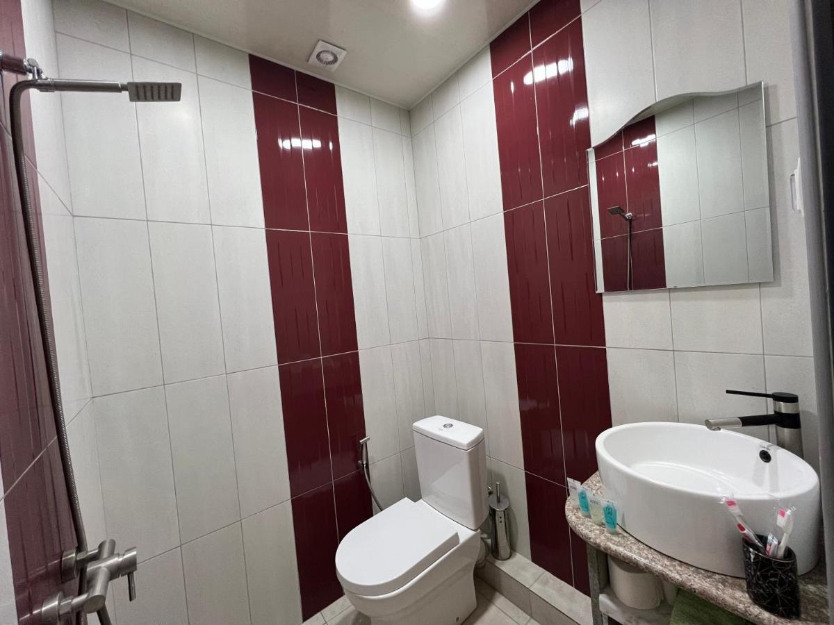 Rp Hotel 耶烈万 外观 照片