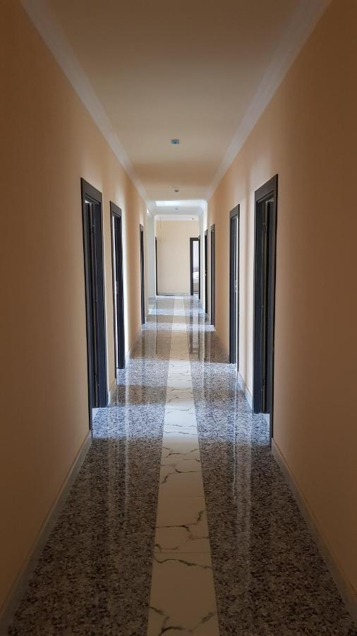 Rp Hotel 耶烈万 外观 照片